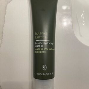 AVEDA Botanical Kinetics Intense Hydrating Masque - Dark Green